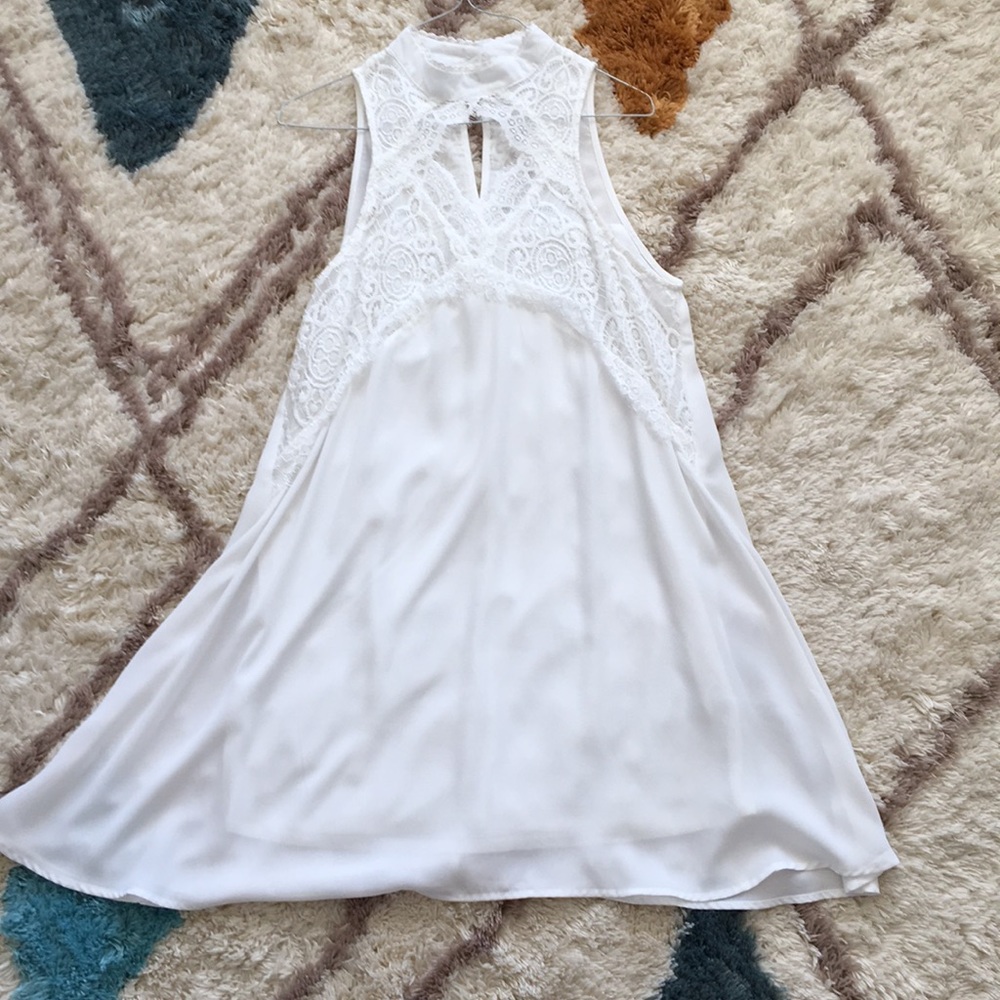 White lace dress